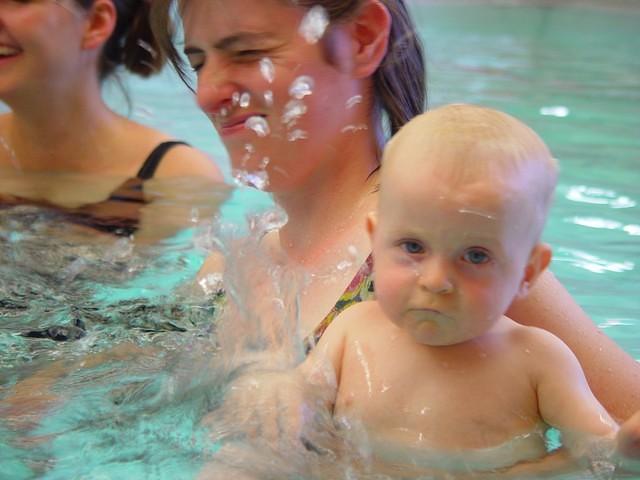 Babyschwimmen Bomont 1