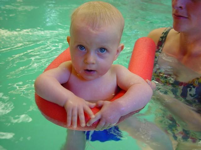 Babyschwimmen Bomont 2
